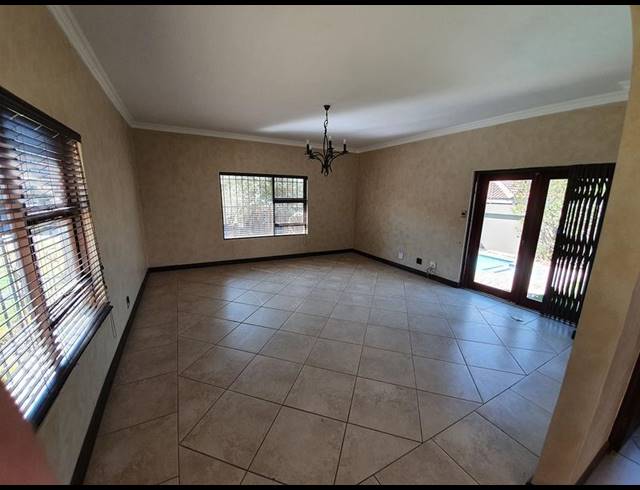 5 BEDROOM PROPERTY TO RENT IN FOURWAYS